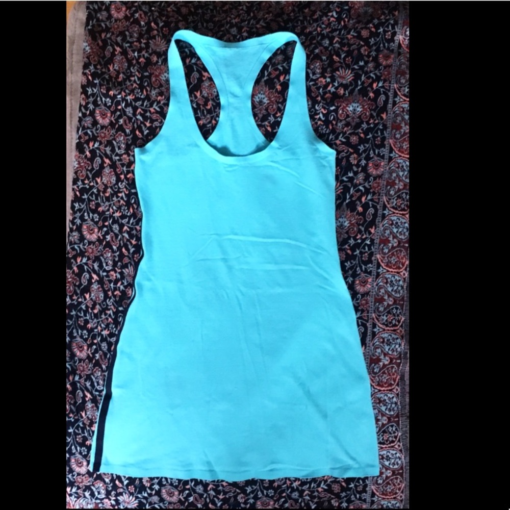 Lululemon Racer Back Tank 💪🏼💗